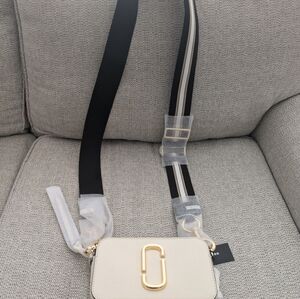 Marc Jacob theSNAPSHOT Crossbody BagWhite